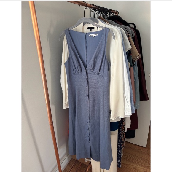Reformation Sebastien Linen midi dress in cornflower blue, size 4! - Picture 2 of 4